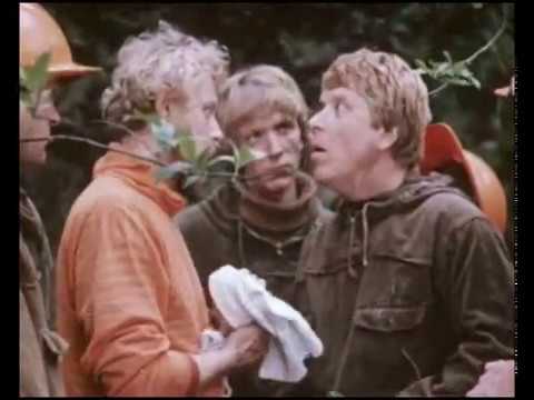 Нам здесь жить  2 серия 1982
